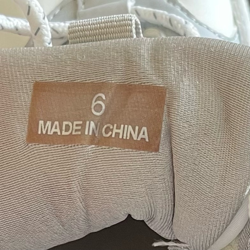 ASOS Men's Gray and White Sneakers - Picture 8 of 8